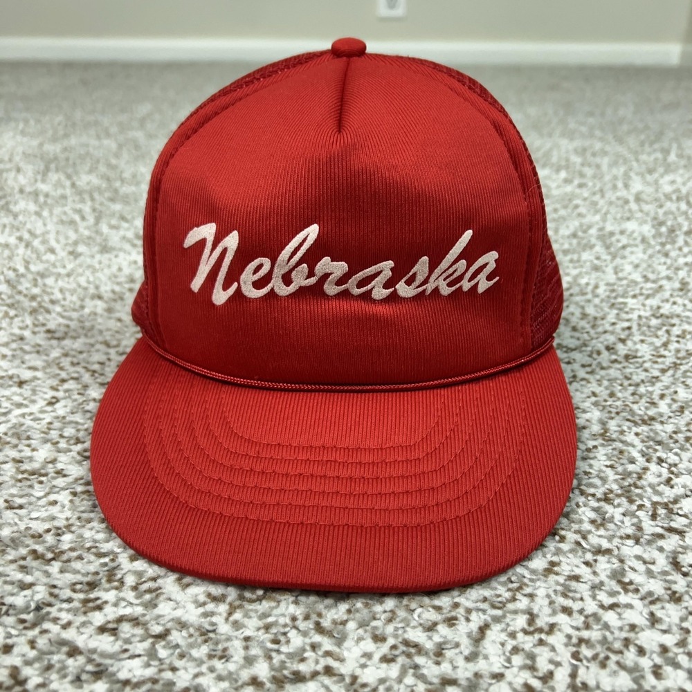 Vintage Nebraska Cornhuskers Hat Cap Snap Back Men One Size Red Mesh Trucker 80s